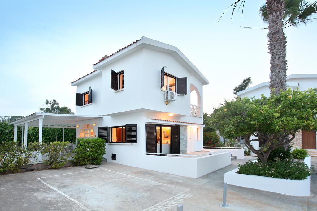 Green Bay Villa Protaras Exterior photo